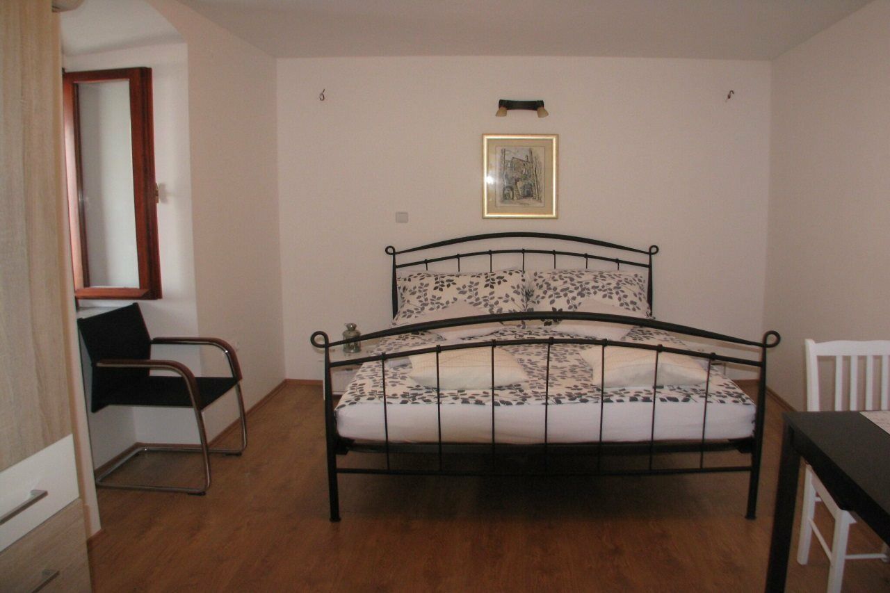 Apartment Noa Kaštel Kambelovac Buitenkant foto